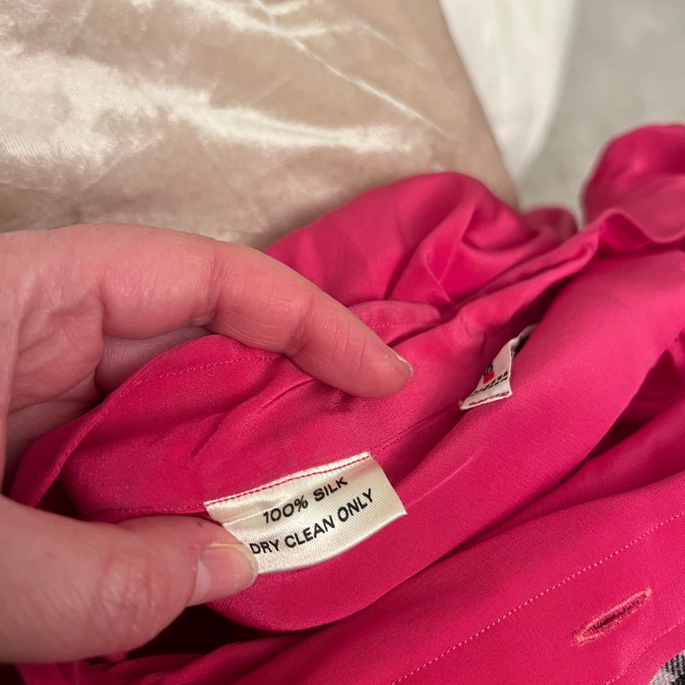 Saint Laurent Rive Gauche Hot Pink Silk vintage button up blouse Size 2 Feminine - Picture 12 of 14